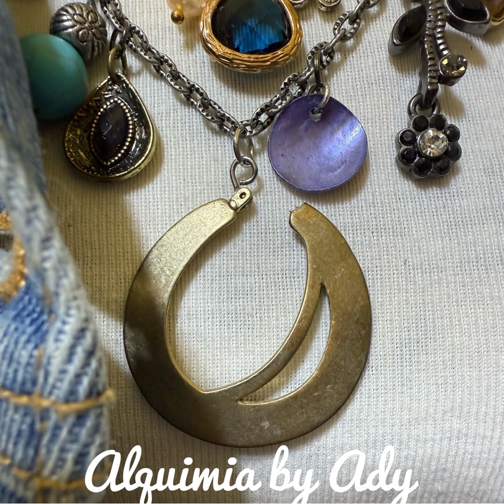 Multi charms layered turquoise necklace - Picture 6 of 11